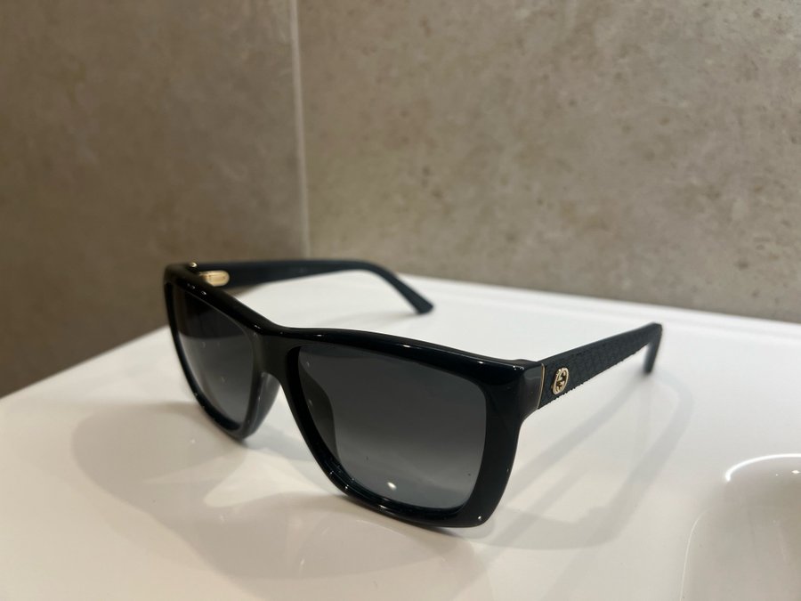 Gucci solglasögon mod3716