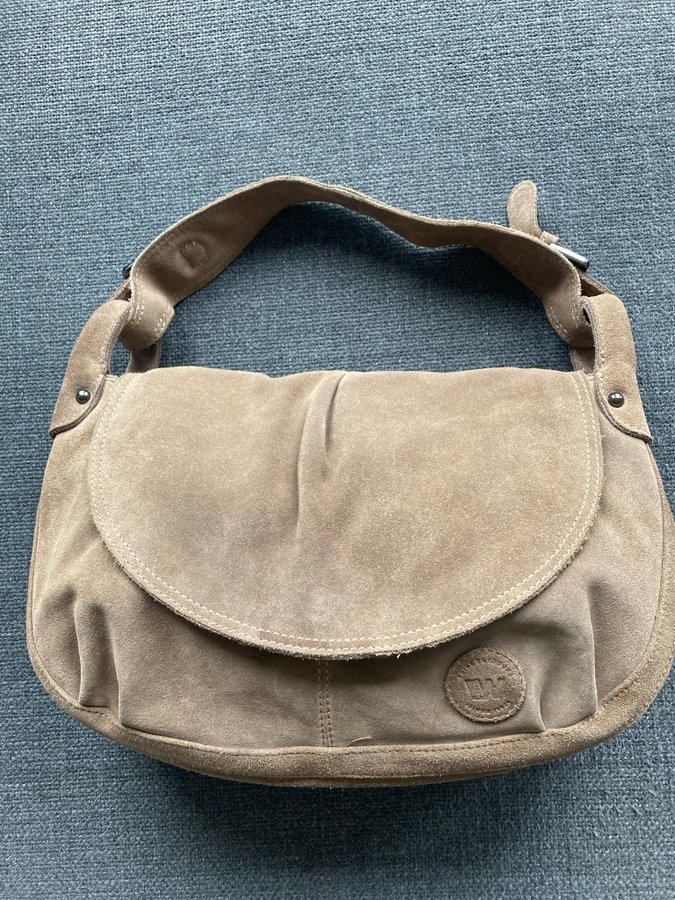 Camel colour/ taupe suede leather shoulder bag