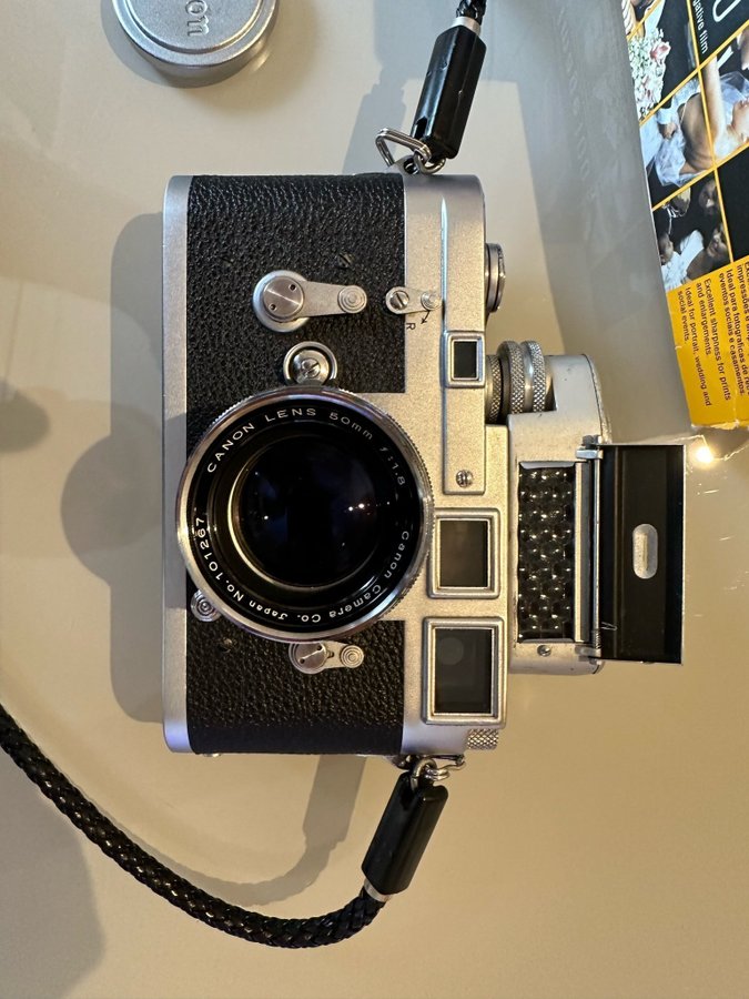 Leica M3 DS med Canon Serenar f/18