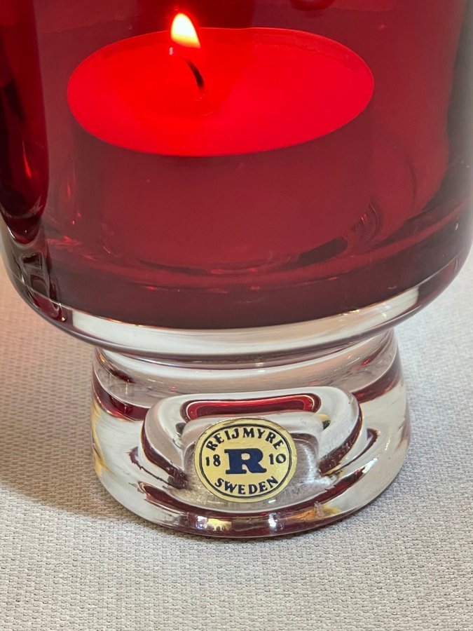 Ljuslykta ljushållare röd glas Reijmyre glasbruk Sweden Tyko Axelsson