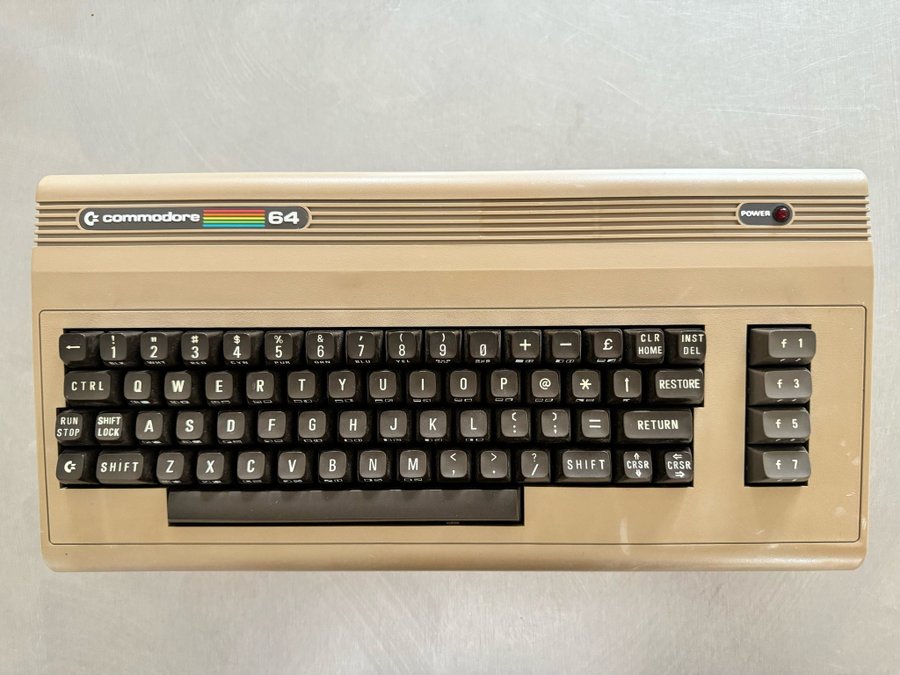 Commodore 64 (305699)