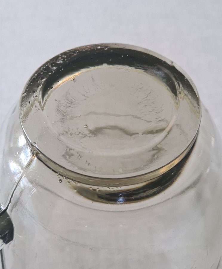 Vispskål i glas - Skål - Bunke - Kanna - Måttkanna - Bakbunke - Pressglas