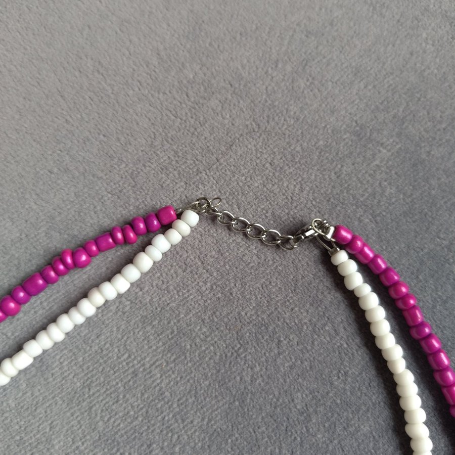 Handgjort halsband pärlhalsband rosa och vit