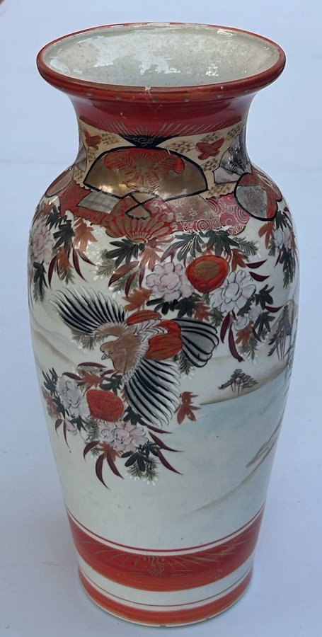 Antik Japansk 1800-tals Vas med Detaljerade Målningar - Unikt Samlarobjekt