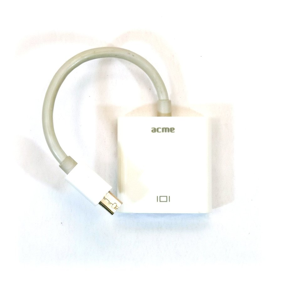 MD01 Mini Display Port to VGA Adapter - Acme