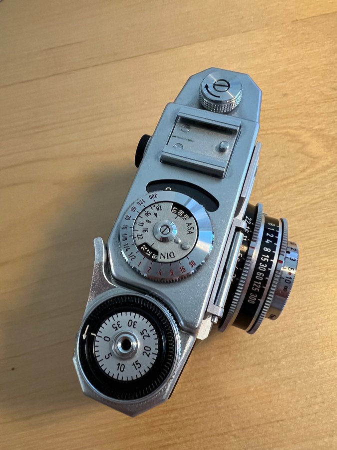 ZEISS IKON CONTINA Novicar