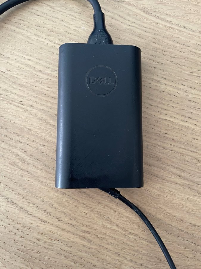 Dell Original adapter 65W