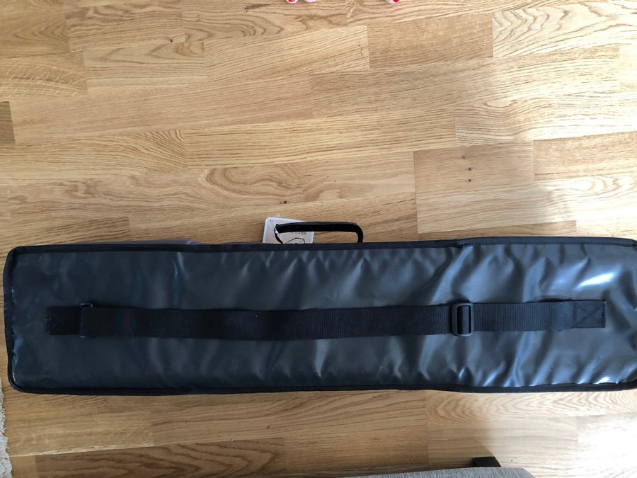 NY Eskimo Is Fishing Gear /Isfiskeredskap 32”