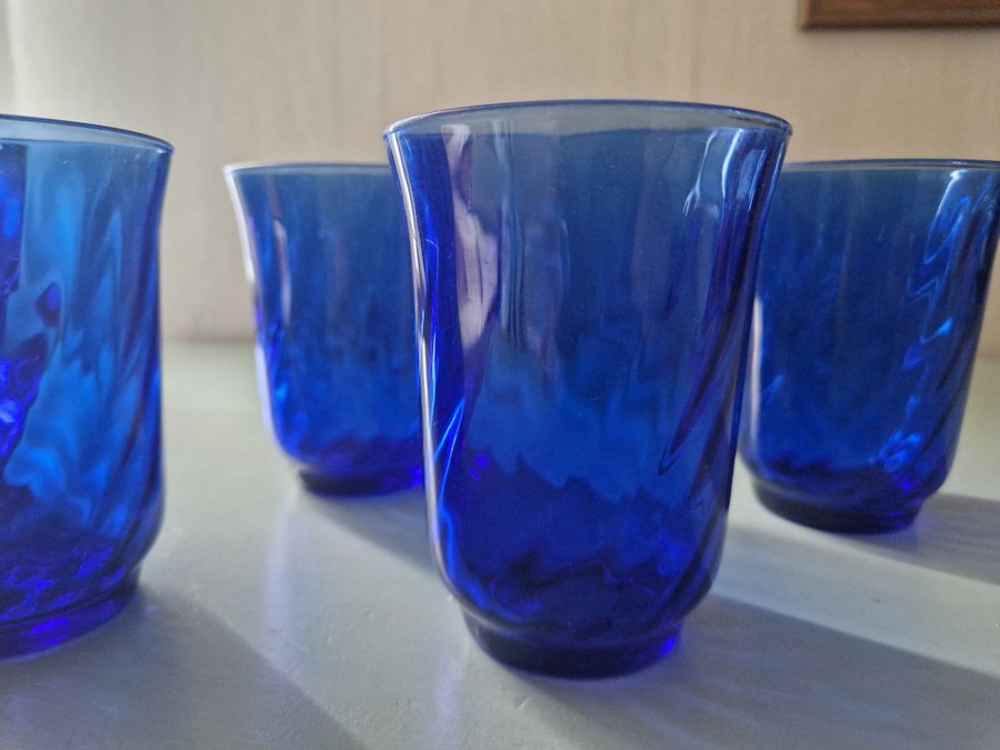 5 st blå dricksglas Arcoroc France Vriden Dekor