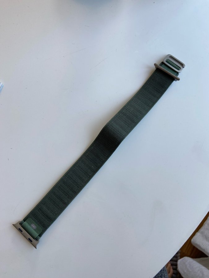 Apple Watch Sport Loop Armband - Olivgrön - L