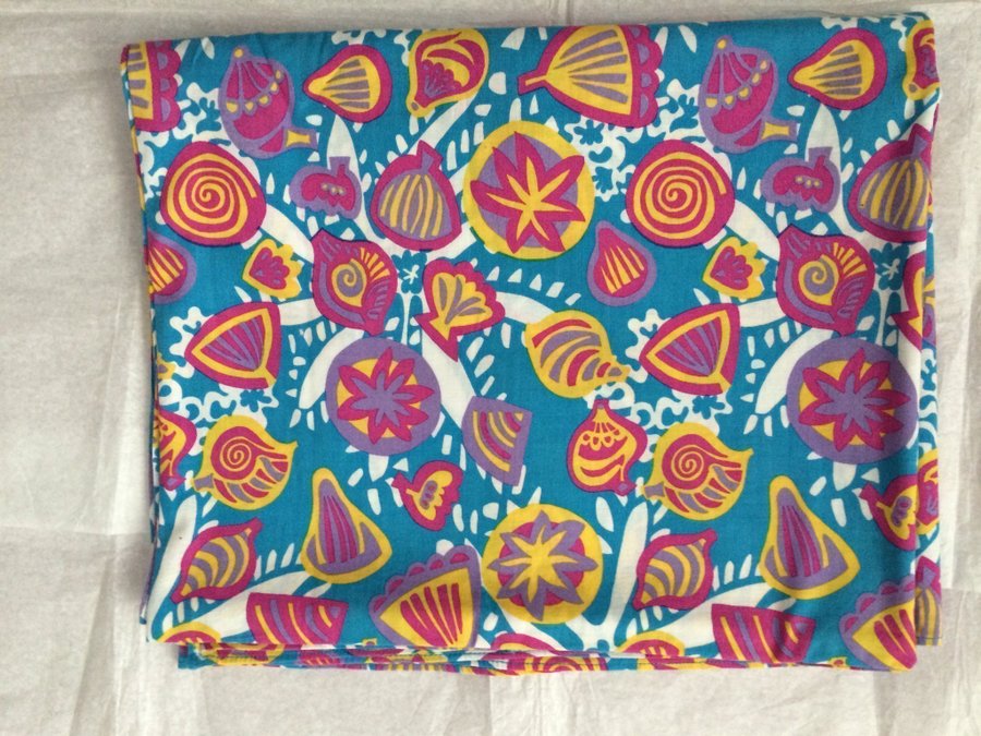 NY VACKER SARONG STADIGT BOMULL STORLEK 113*136 CM