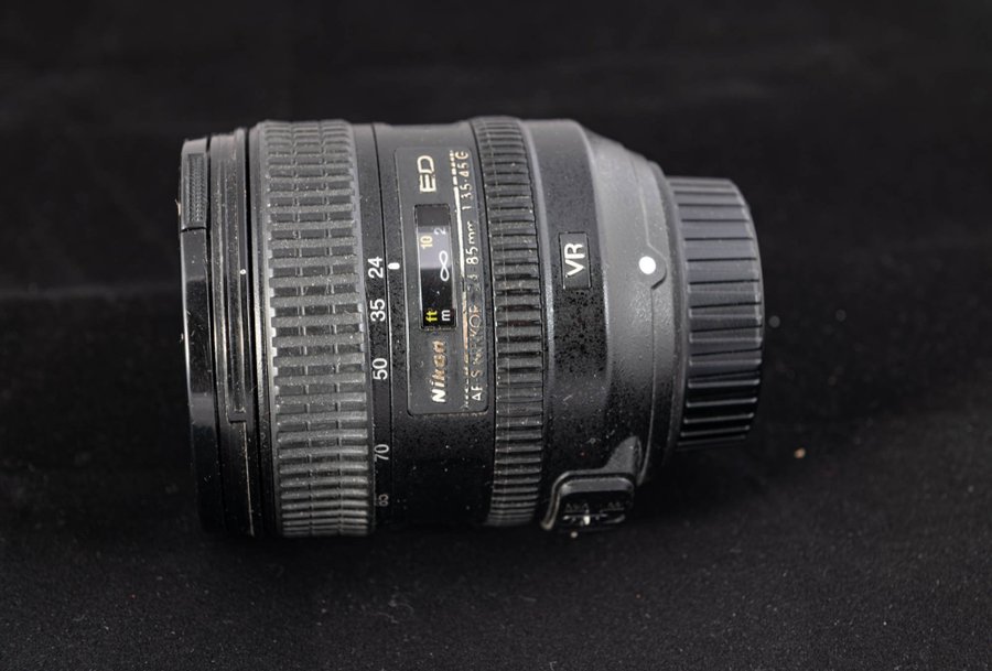 Nikon D610 med objektiv