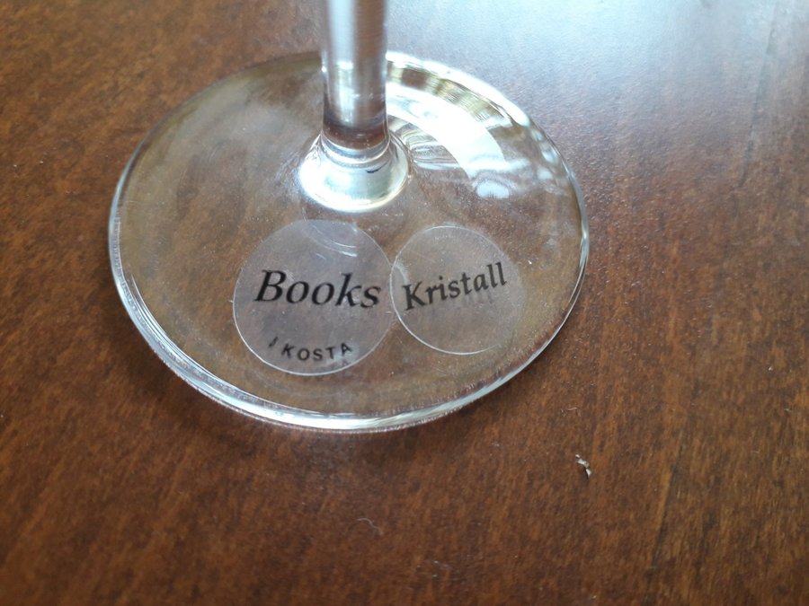 6 st Books i Kosta Kristall slipade vackra snapsglas på fot