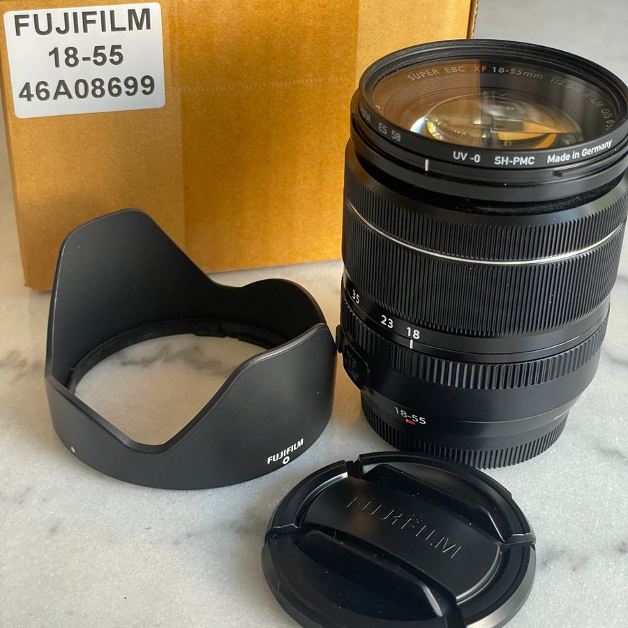 Fujifilm Fujinon XF 18-55mm f/28-4 R LM OIS Aspherical Super EBC+Hood+UV Minty