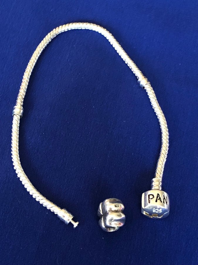 PANDORA Silver armband/ stämplat 925