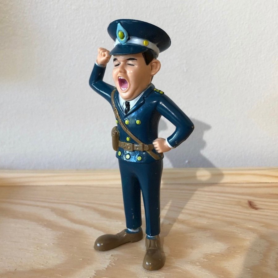 Kling Klang konstapel polis länsman dockskåp pvc figur Pippi Långstrump
