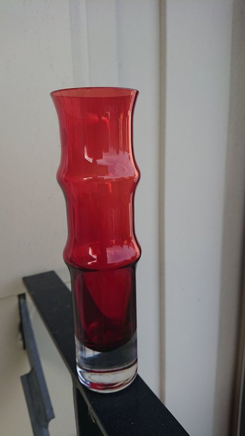 Vas Bambu Bo Borgström Åseda glasbruk 19 cm