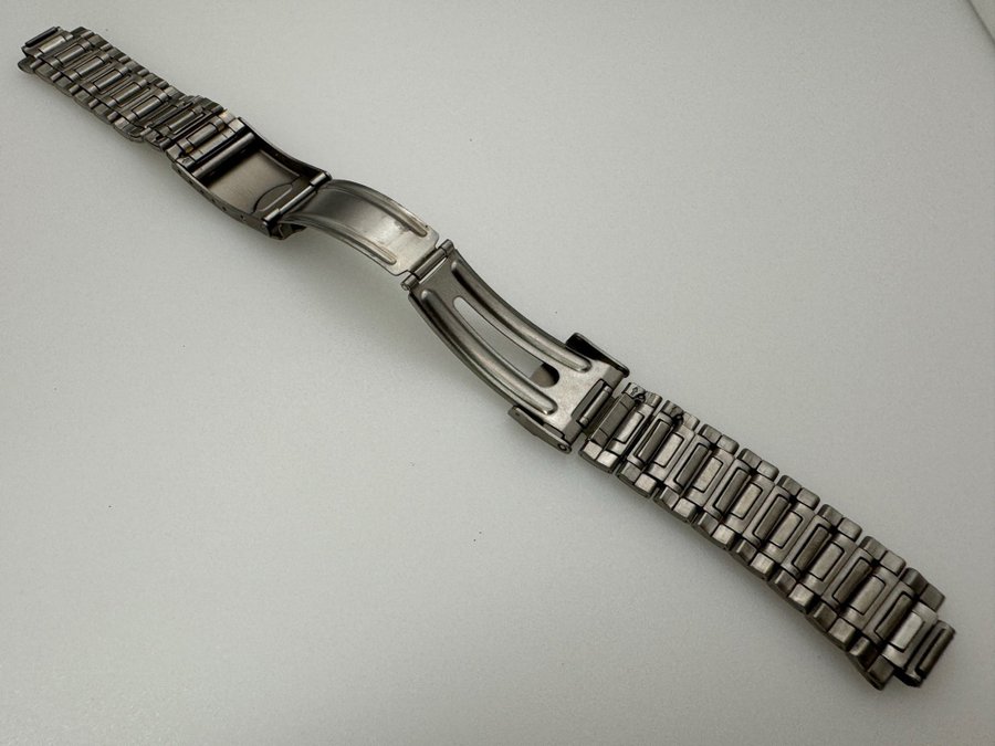 Titanium Bracelet for Lotus Watch Men