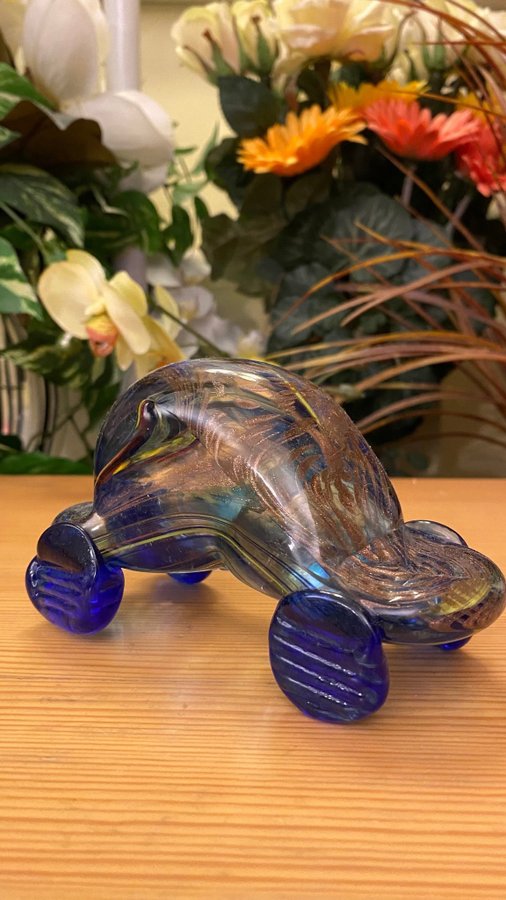 Glasbil bil Murano bil i glas figurin