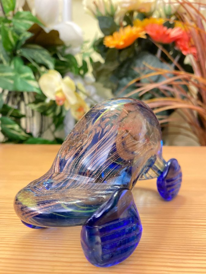 Glasbil bil Murano bil i glas figurin