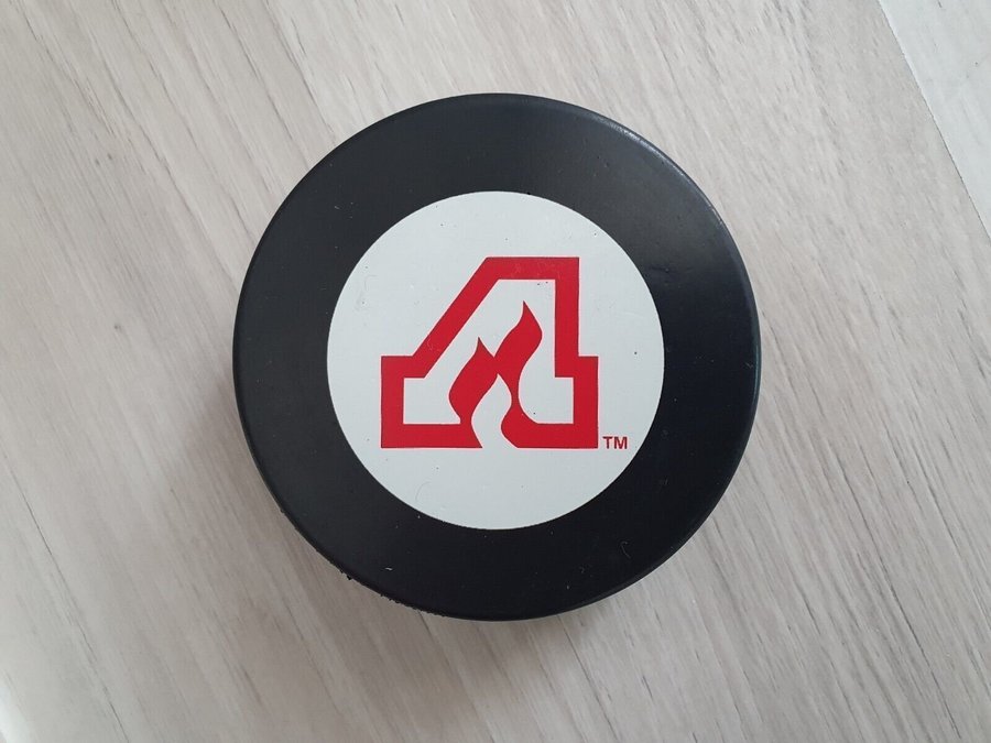 Eishockey Puck NHL Atlanta Flames made in Slowakei