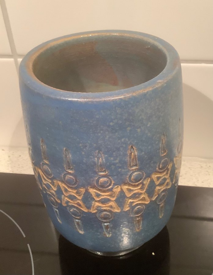 Allingsås Keramik vas ulla Winblad ? Krus blå retro vintage?