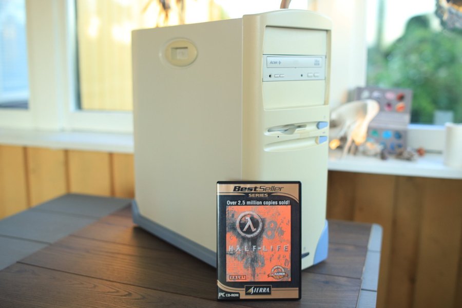 RETRO PC - WIN98 - PENTIUM II - VIPER V770 32mb - RESTAURERAD