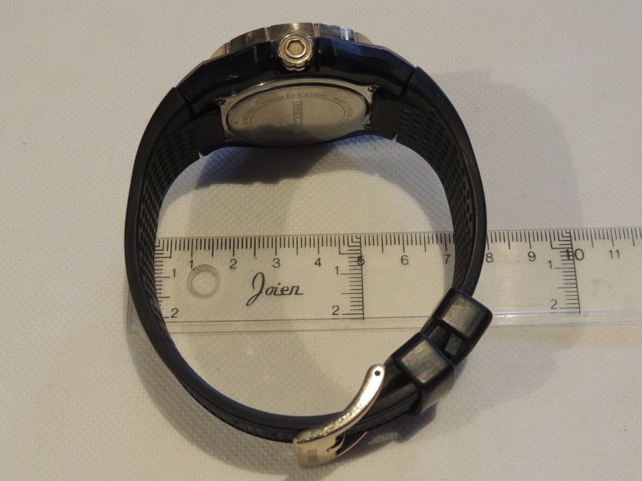 Quartz armbandsur Dyrberg/Kern