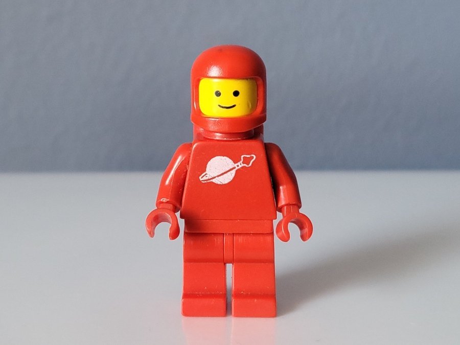 Lego Classic Space Röd Astronaut Rymdgubbe figur minifigur Äkta Vintage Retro