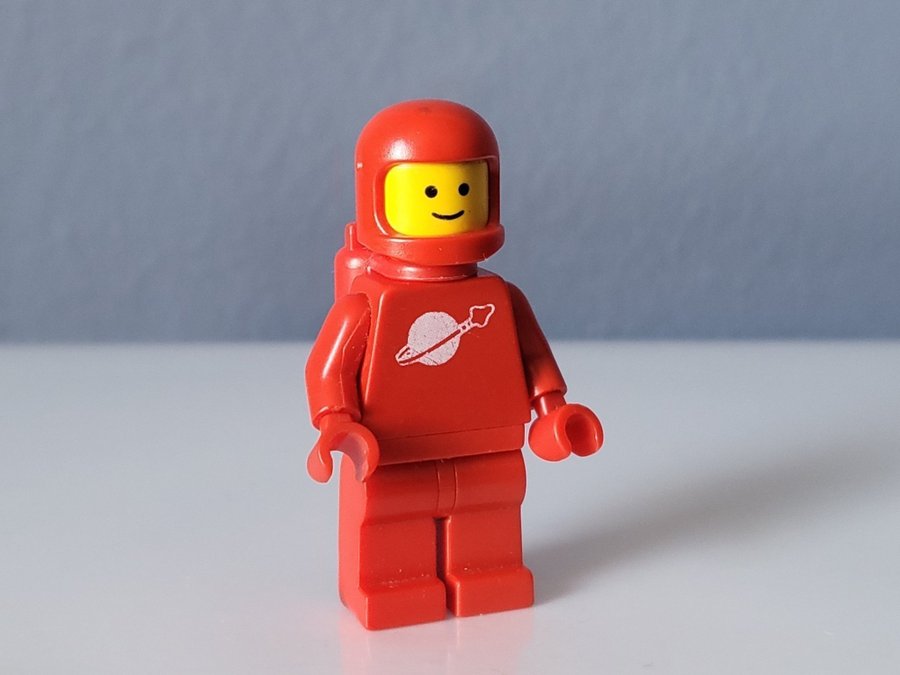 Lego Classic Space Röd Astronaut Rymdgubbe figur minifigur Äkta Vintage Retro