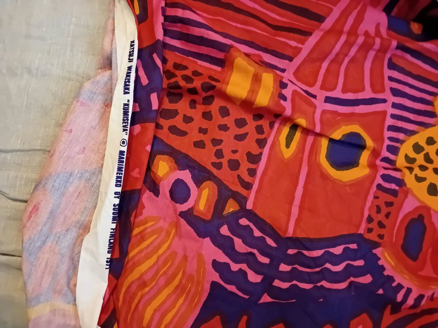 MARIMEKKO TYG VÄGGBONAD KATSUJI WAKISAKA KUMISEVA BONAD TYG RETRO VINTAGE