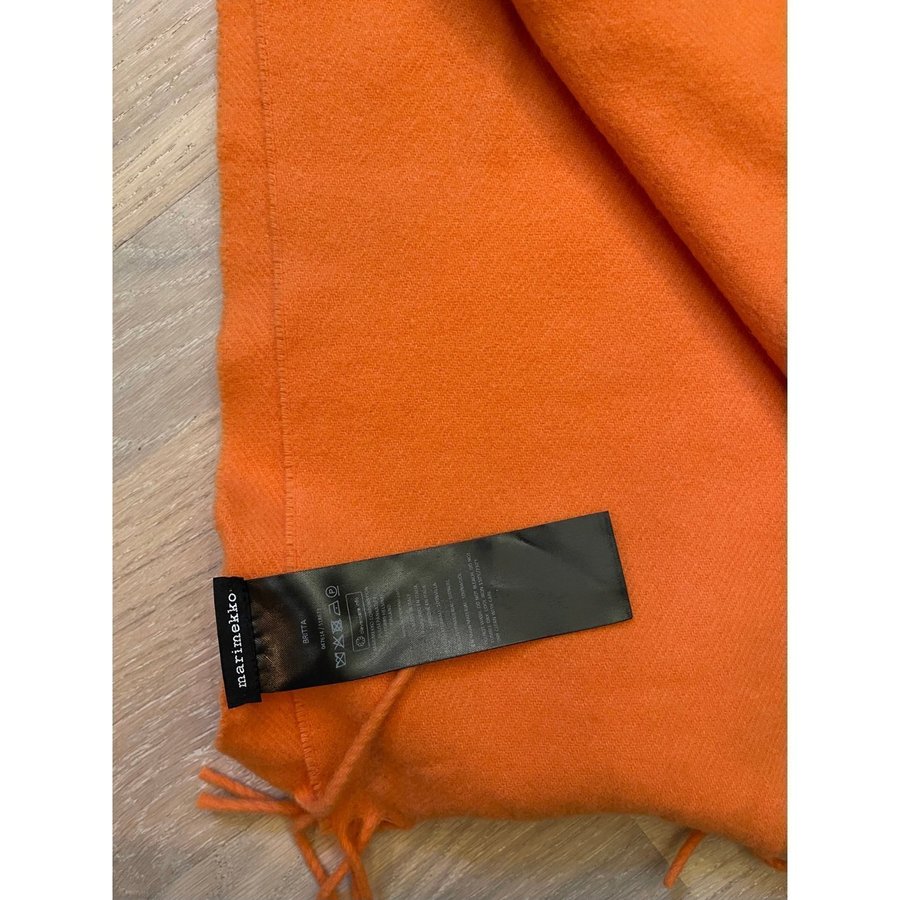 Marimekko halsduk orange