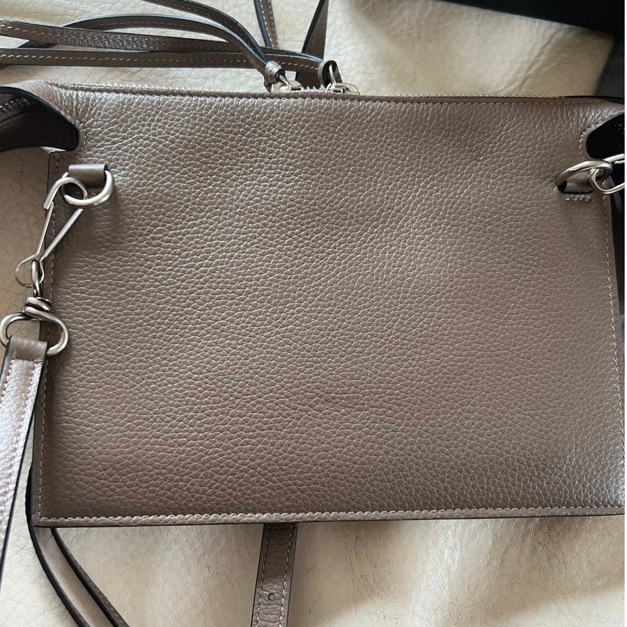 BALENCIAGA NEO CLASSIC BAG Sänkt priset !!!