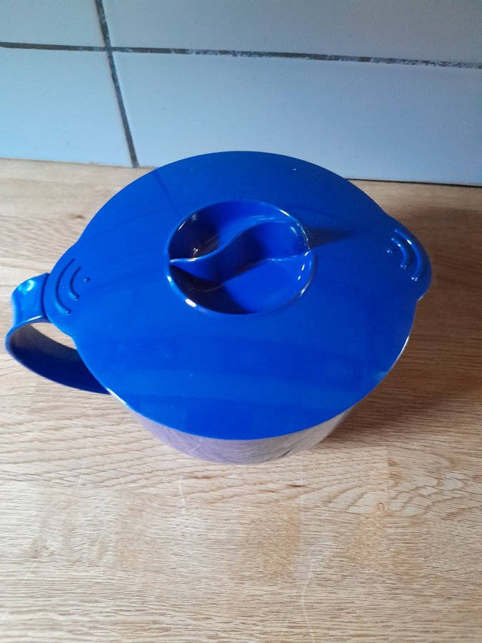 Microplus Bunke med lock från TUPPERWARE kanna för Micro 1 liter