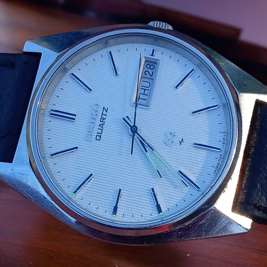 Vintage Grande Clássico Day-Date Seiko Men's Watch 1980s