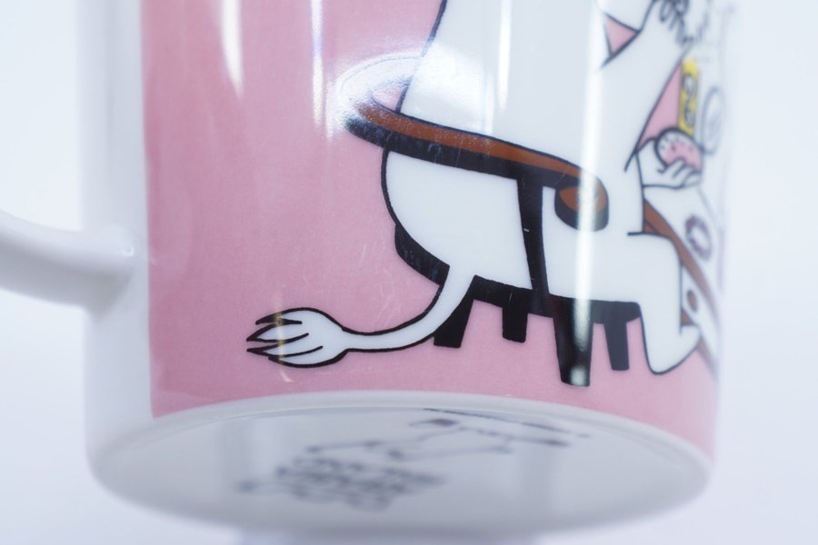 Muminmugg Snorkfröken rosa / Moomin Mug Snorkmaiden Pink