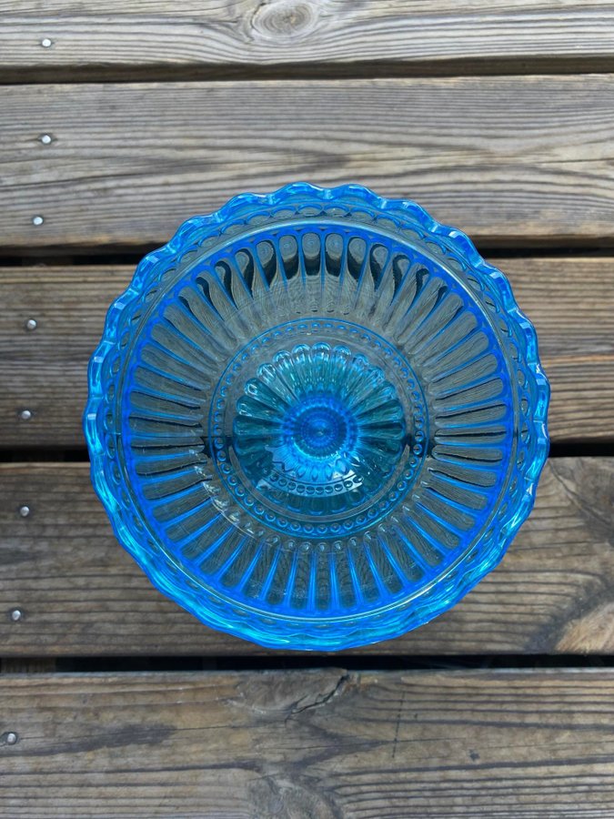 Iittala blå skål på fot glas Mariskooli Marimekko Design Iitala Iitalla Ittala