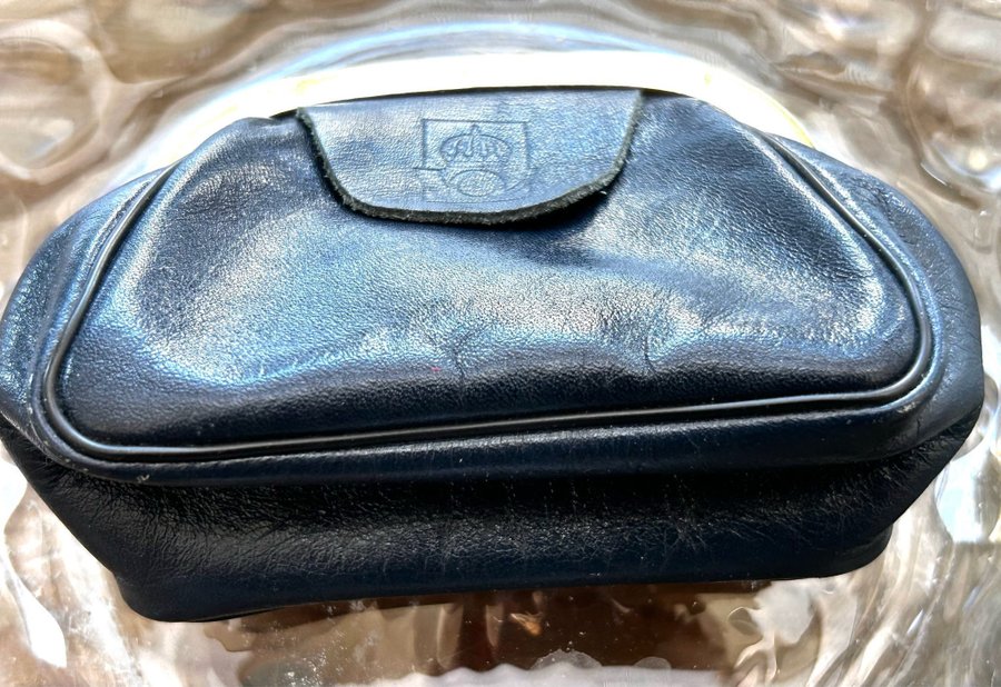 Retro Vintage blå läder portmonnä/börs med bygel av metall  postnord stämpel