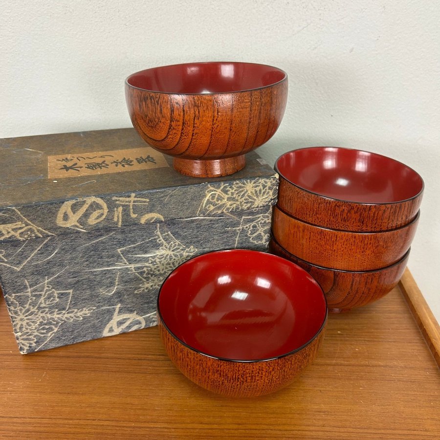 Vintage 60s Japanese wood and lacquer soup bowls