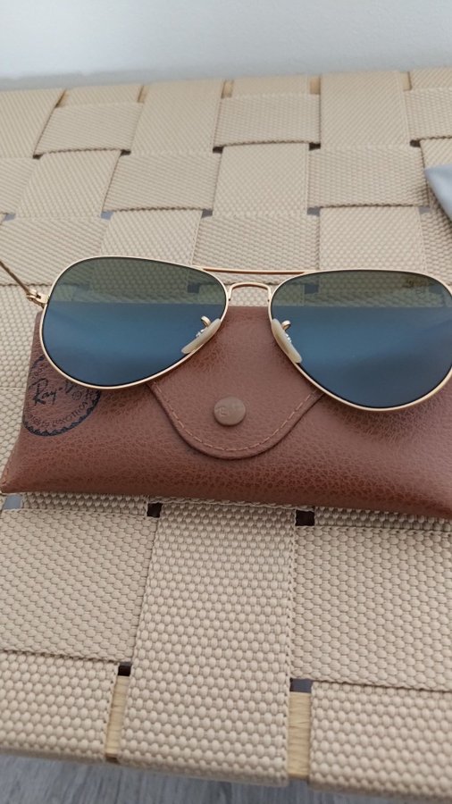 Ray-ban aviator 3025