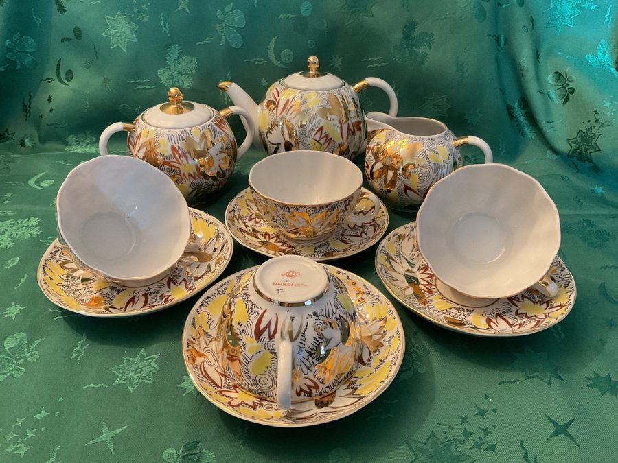 Lomonosov porcelain vintage tea set 11 pieces 4 persons