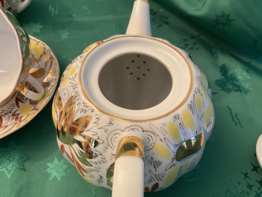 Lomonosov porcelain vintage tea set 11 pieces 4 persons