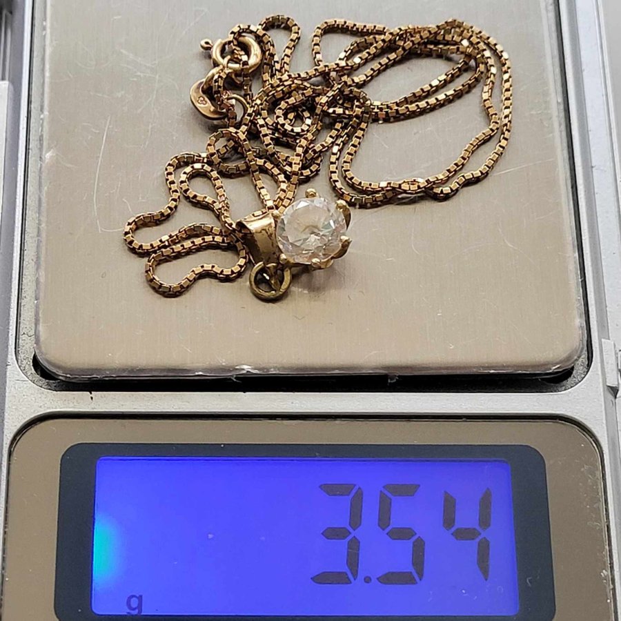 Fint guld halsband kedja 18k guld hänge 14k guld med vit sten 354 gram
