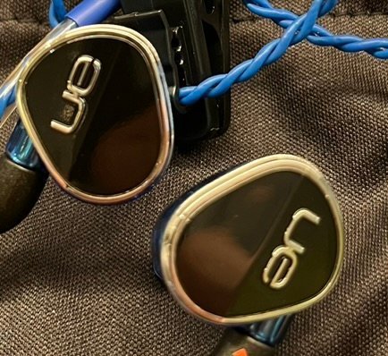 Ultimate Ears 900s - Logitech UE 900s IEM by Ultimate Ears