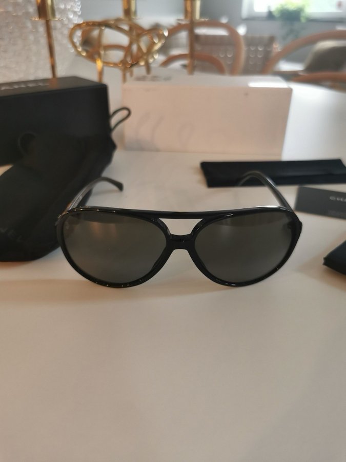 CHANEL design solglasögon tortoise aviator solglasögon svarta unisex