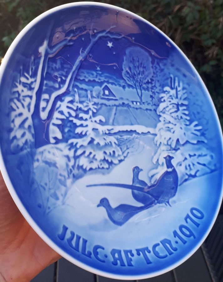 1970 Bing  Grondahl Like-New Christmas Plate Buy up to 6 = pay shipping for 1!