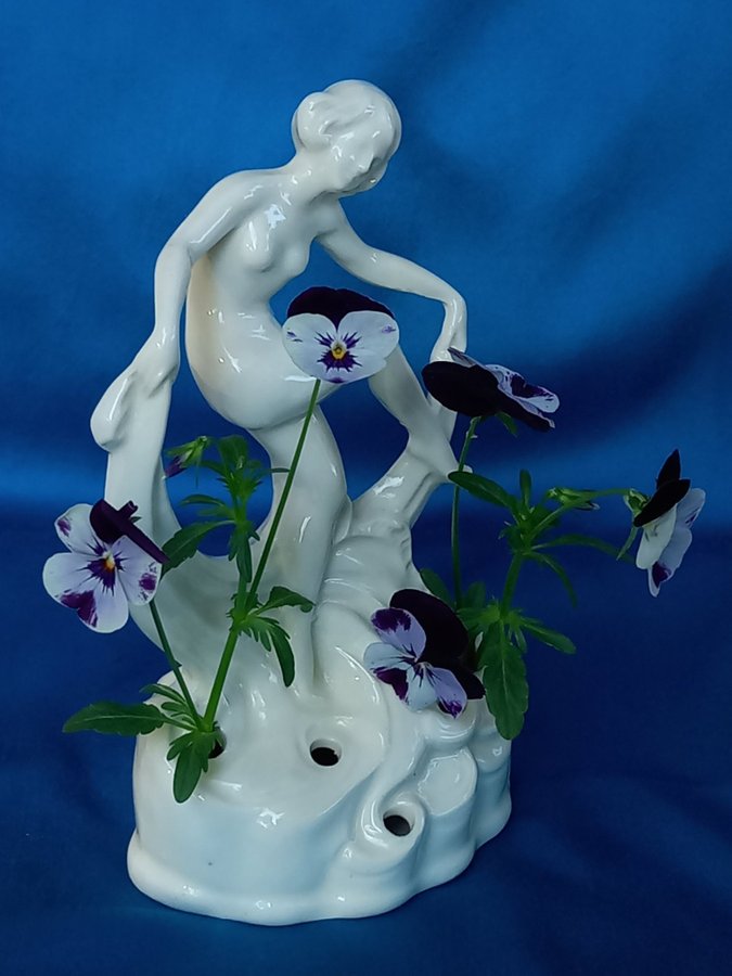 Art Deco Art Nouveau blomsterhållare / flower holder - ERPHILA Fayence Germany