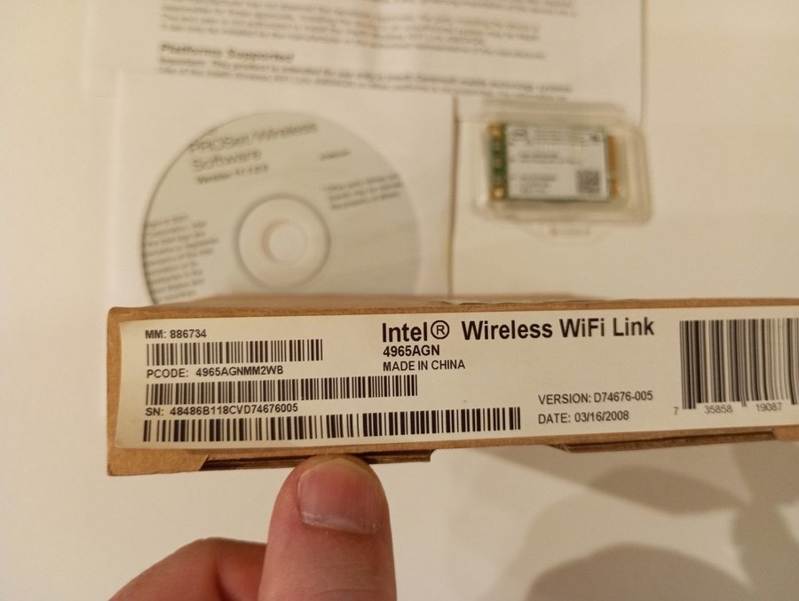 Intel Pro Wireless WIFI Link mini PCI kort modell 4965AGN MM2 CD ROM skiva ingår