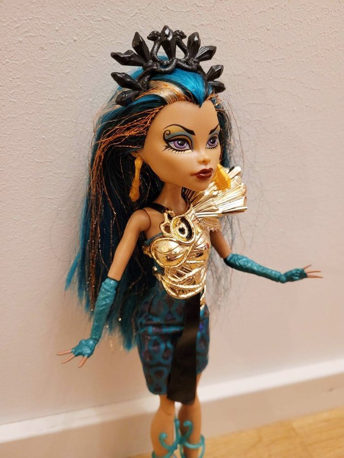 Nefera de Nile Monster High Boo York Boo York – City Schemes Docka Cleo