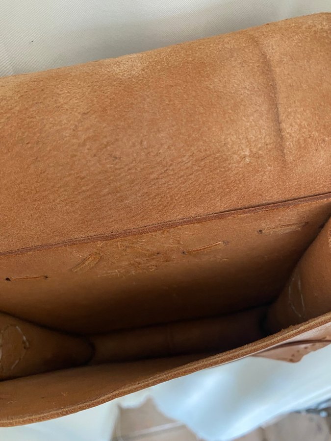 Äkta handgjord väska i Marockanskt läder